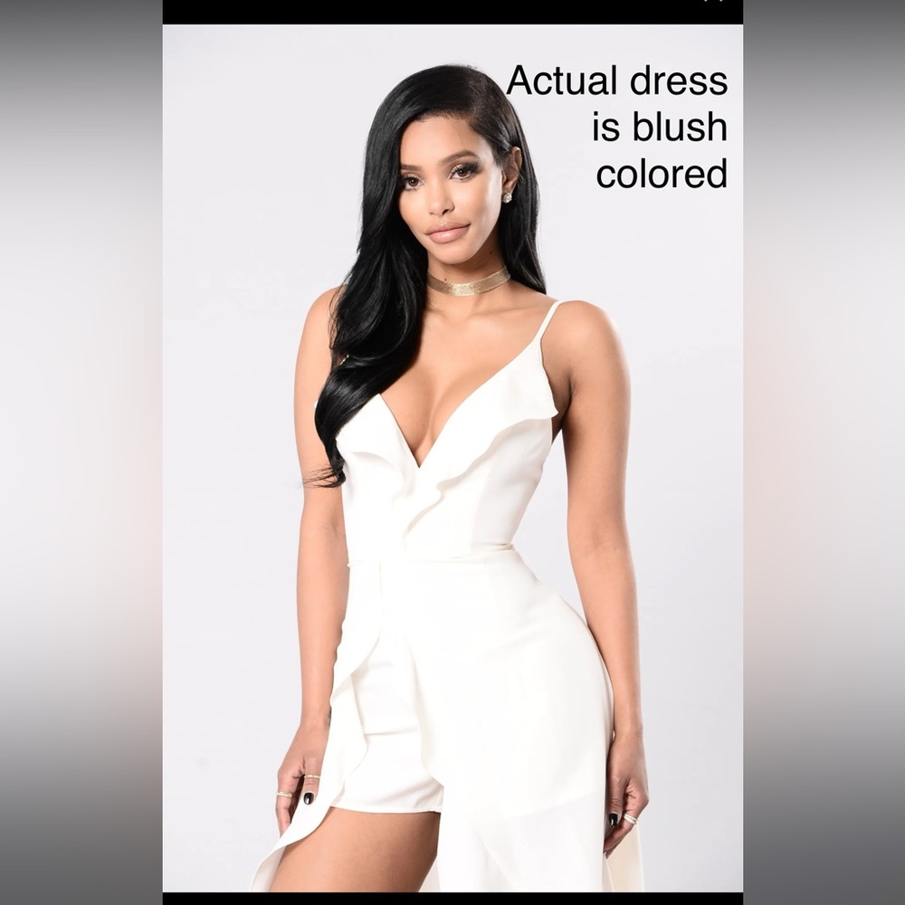 Fashion Nova Catch My Breath Dress - Blush
Size: Small NWT